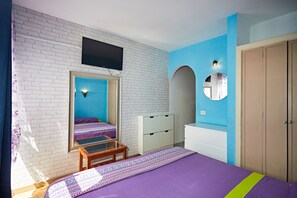 1 chambre, Wi-Fi gratuit, draps fournis