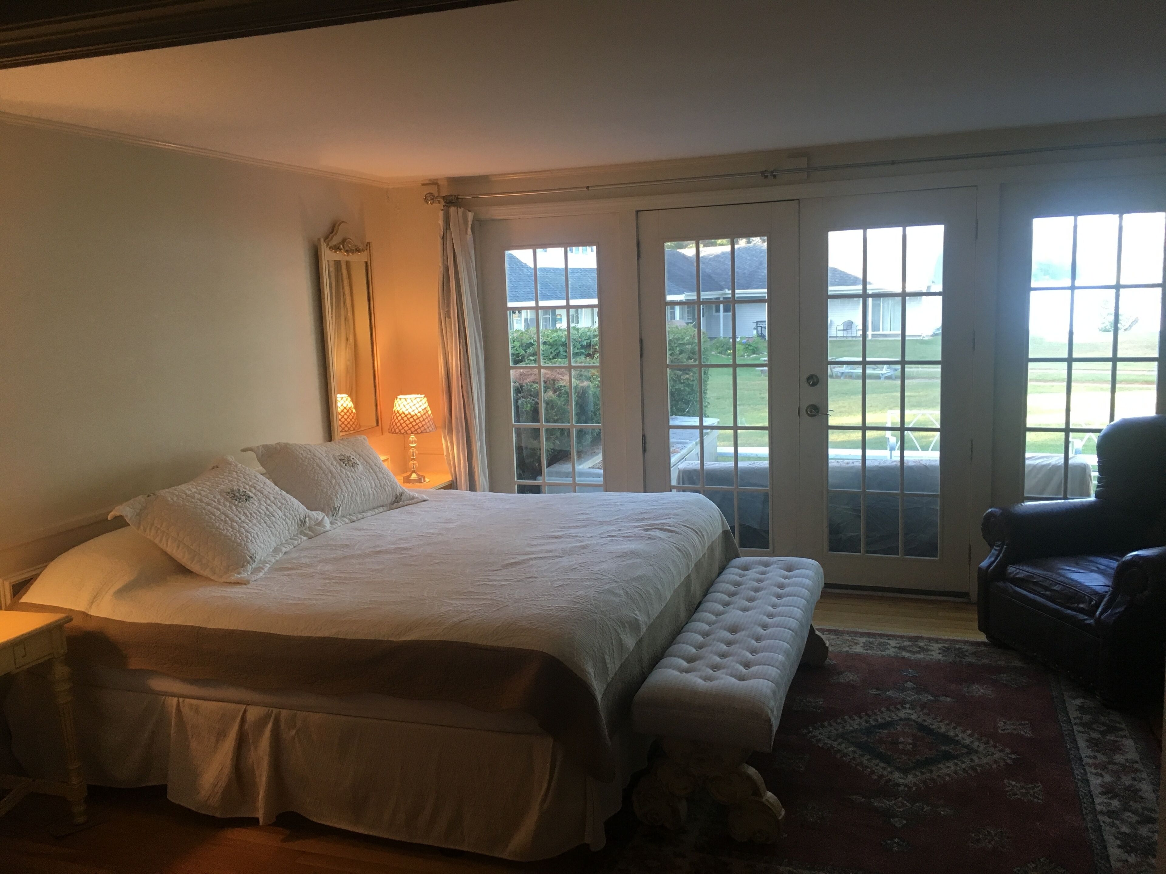 Newfound Lakefront Condo Fireplace Deck Views