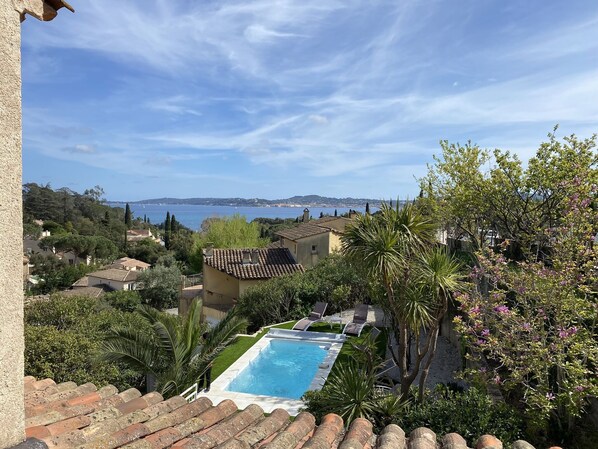 Piscine extérieure, piscine chauffée