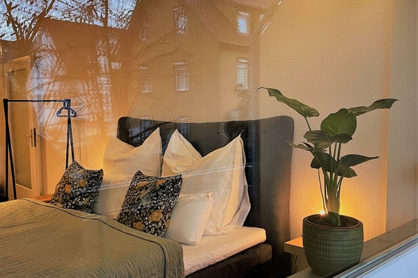 1 camera, una scrivania, Wi-Fi, lenzuola