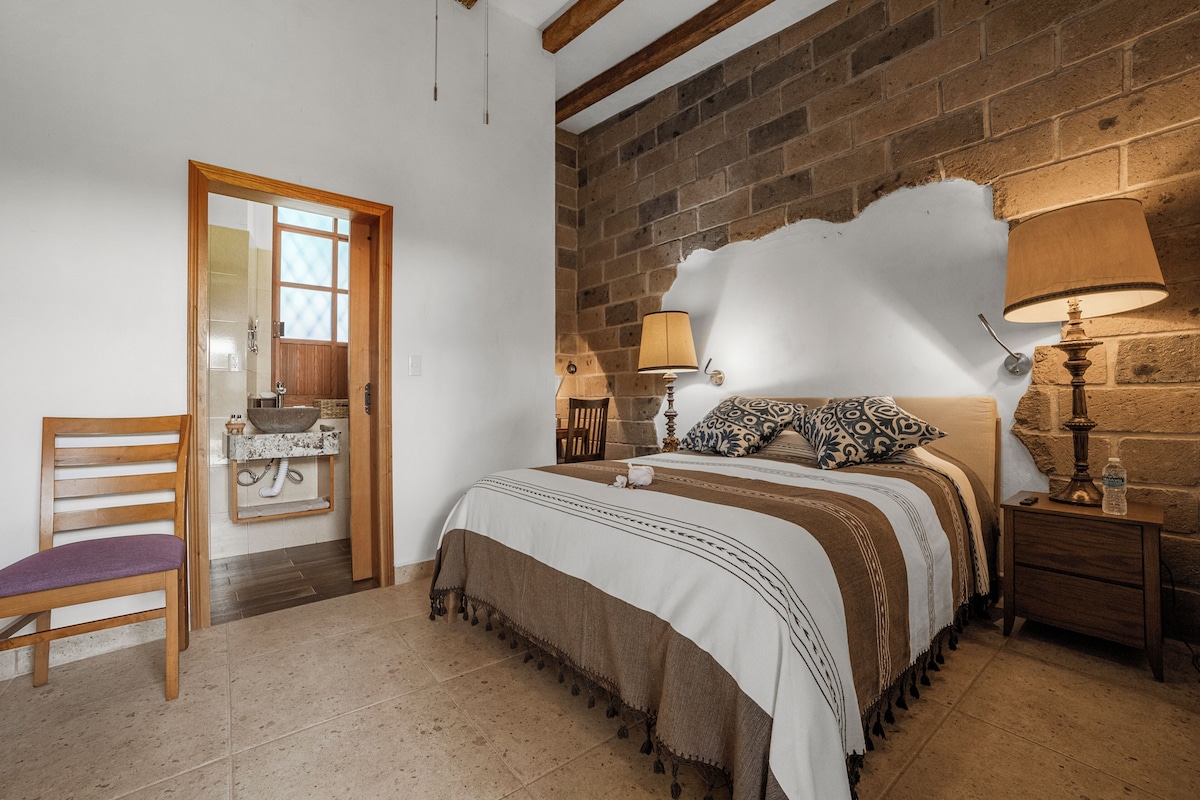 Junior Room, 1 Bedroom, Non Smoking, Garden View | Frette Italian sheets, premium bedding, down comforters