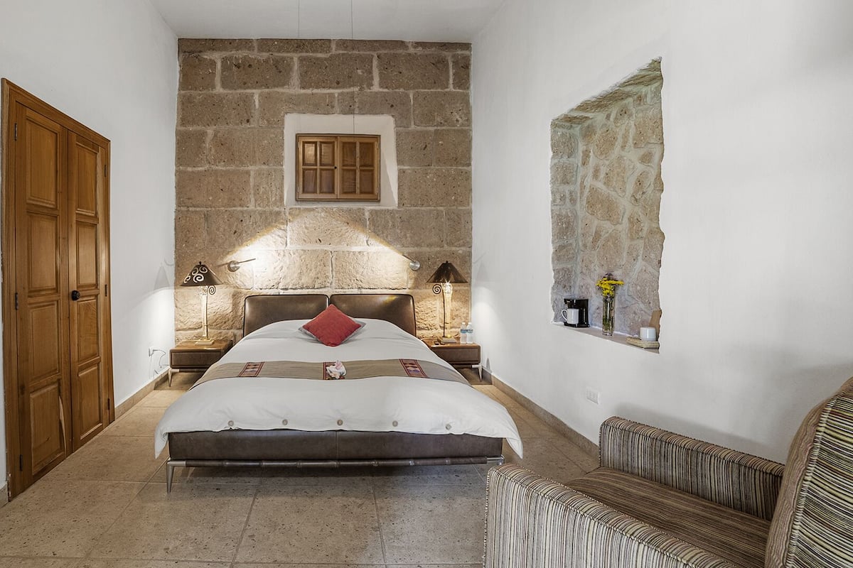 Junior Room, 1 Bedroom, Non Smoking, Garden View | Frette Italian sheets, premium bedding, down duvets, Select Comfort beds