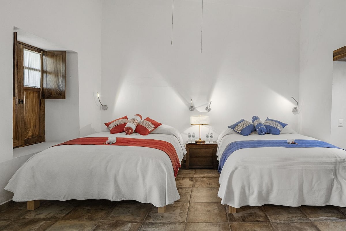 Deluxe Double Room, 1 Bedroom, Non Smoking, Garden View | Frette Italian sheets, premium bedding, down duvets, Select Comfort beds