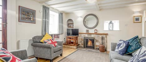 Télévision, cheminée