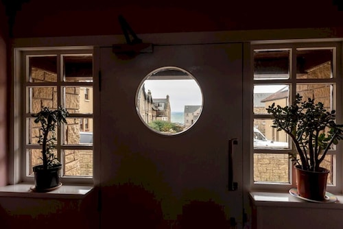 Marine Park (No 8) | Elie