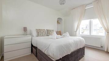 3 habitaciones, tabla de planchar con plancha y wifi gratis