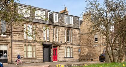 Gibson Place | 15 Secs to The Old Course