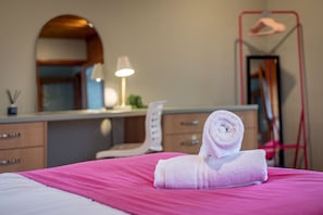 7 sovrum, skrivbord, strykjärn/strykbräda och gratis wi-fi