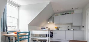 Interior - South Street Apartments (No 14G) (St Andrews)