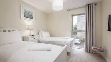 2 bedrooms, iron/ironing board, free WiFi, bed sheets