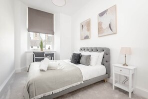 Imagen sin descripción, 5 de 8, botón