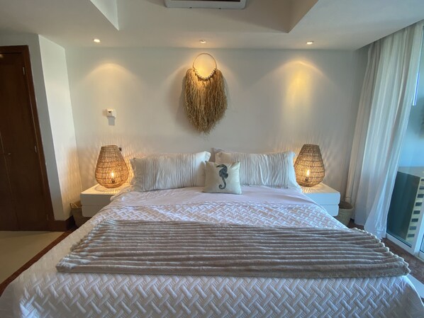 1 camera, Wi-Fi, lenzuola