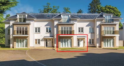 New Park Place Apartments (No 15)