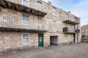 Exterior - Pipeland Loft (No 42) (St Andrews)