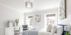 2 soverom, strykejern/-brett, wi-fi (inkludert) og sengetøy