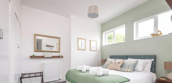 2 bedrooms, iron/ironing board, free WiFi, bed sheets - The Loft on the Lane | Crail (Crail)