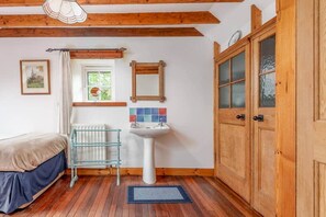 2 chambres, Wi-Fi gratuit, draps fournis