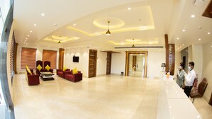 Interior - Comfort Hotel Amritsar by Choice Hotels  (Amritsar)
