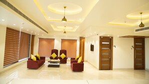 Interior - Comfort Hotel Amritsar by Choice Hotels  (Amritsar)