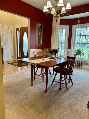 Dining - Beautiful, spacious home available for PGA week (Webster)