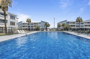 Pool - Sea Oats Gulf facing condo with deeded beach access and lagoon 2BR/2BA (Gulf Shores)