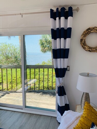 Ocean Front House, GulfViews, Sunset, Dolphins, Pine Island, Tampa, Orlando