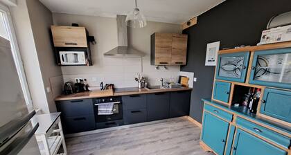 House in the Ardèche countryside, renovated, sleeps 8