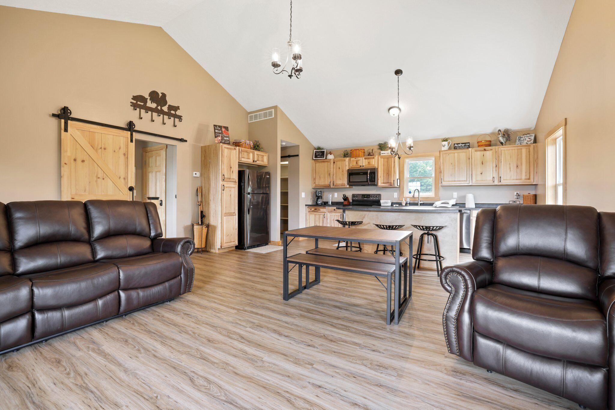 Stunning Scenic Hilltop Views