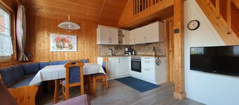Swedish vacation home on Lake Userin