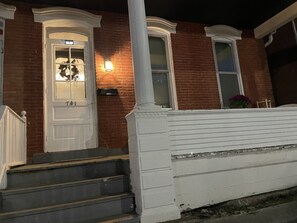 Exterior detail - Walk to everything! Five Flags-Hotel Julian-Millwork Sleeps 8! (Dubuque)