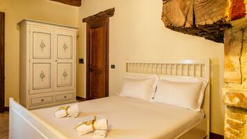 Leilighet | Sengetøy i egyptisk bomull, sengetøy av topp kvalitet og dundyner