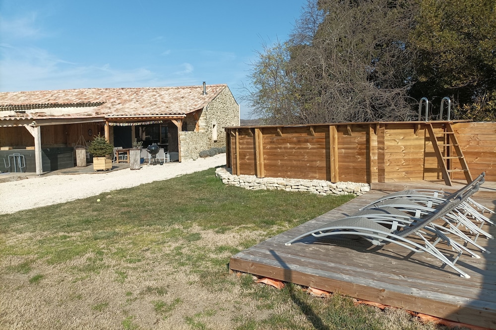 Gîte Aménagé Pour Passer D'agréables Moments en Famille ou Entre Amis