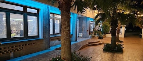 Façade de lâhĂ©bergement