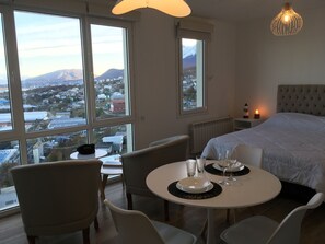 1 bedroom, WiFi, bed sheets - The best view of Ushuaia (Ushuaia)