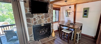 Dog-Friendly Banner Elk Condo w/ Slope View and Deck