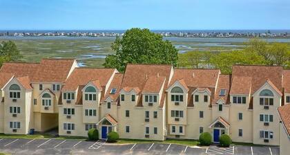 Beautiful Wells Maine Condo Village By The Sea 2 Bed 2 Bath For Rent by Owner