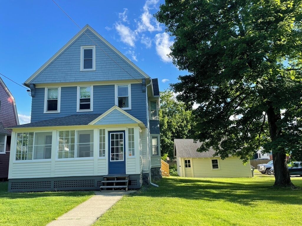 Charming 1905 Mill House, secluded, yet walking distance to Main Street stores,.