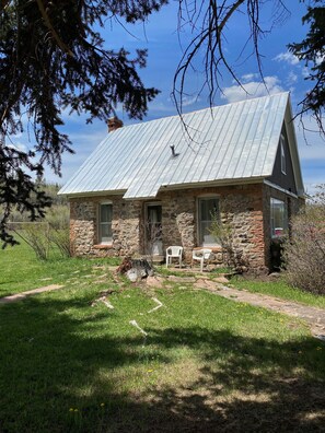 Exterior - Rock House (Meeker)
