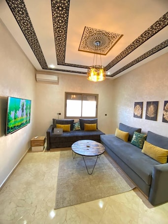 Comfort Apartment | Living area