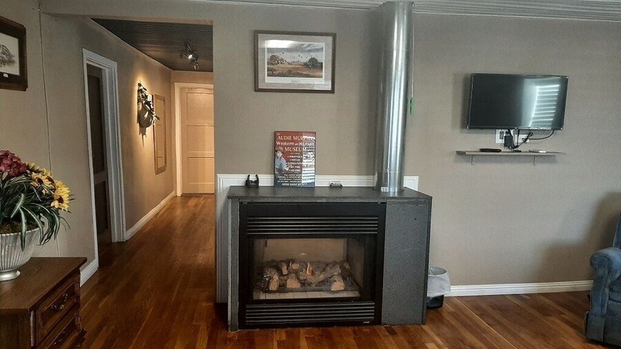 WELCOME TO VIGILANTE INN