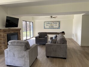 Smart TV, fireplace - Lakeview Getaway | 6BR Near Table Rock (Cape Fair)
