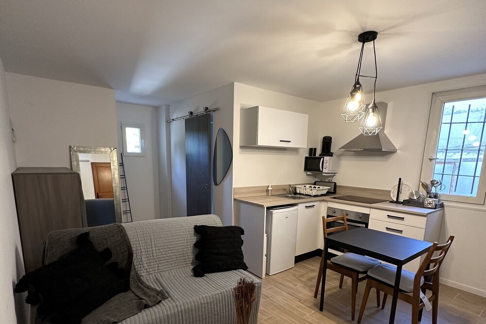 Superb studio sollies toucas
