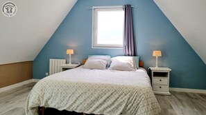 2 Schlafzimmer, Bügeleisen/Bügelbrett, Reisekinderbett, Bettwäsche
