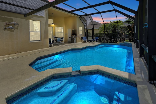 Piscina all'aperto, una piscina riscaldata