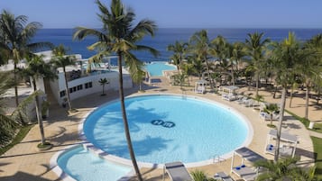 5 piscines extérieures