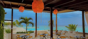 HM 바바로 비치 – 성인 전용