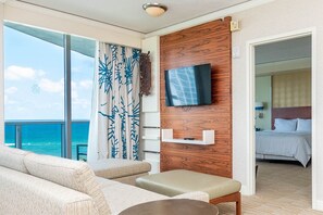 2 habitaciones, tabla de planchar con plancha, cuna de viaje y wifi 