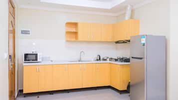 City Single Room | Private kitchen