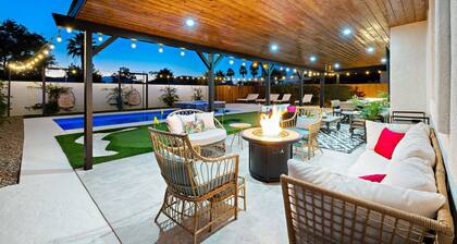 Emerald Bay w/ Pool, Spa, Golf, Game room & more!