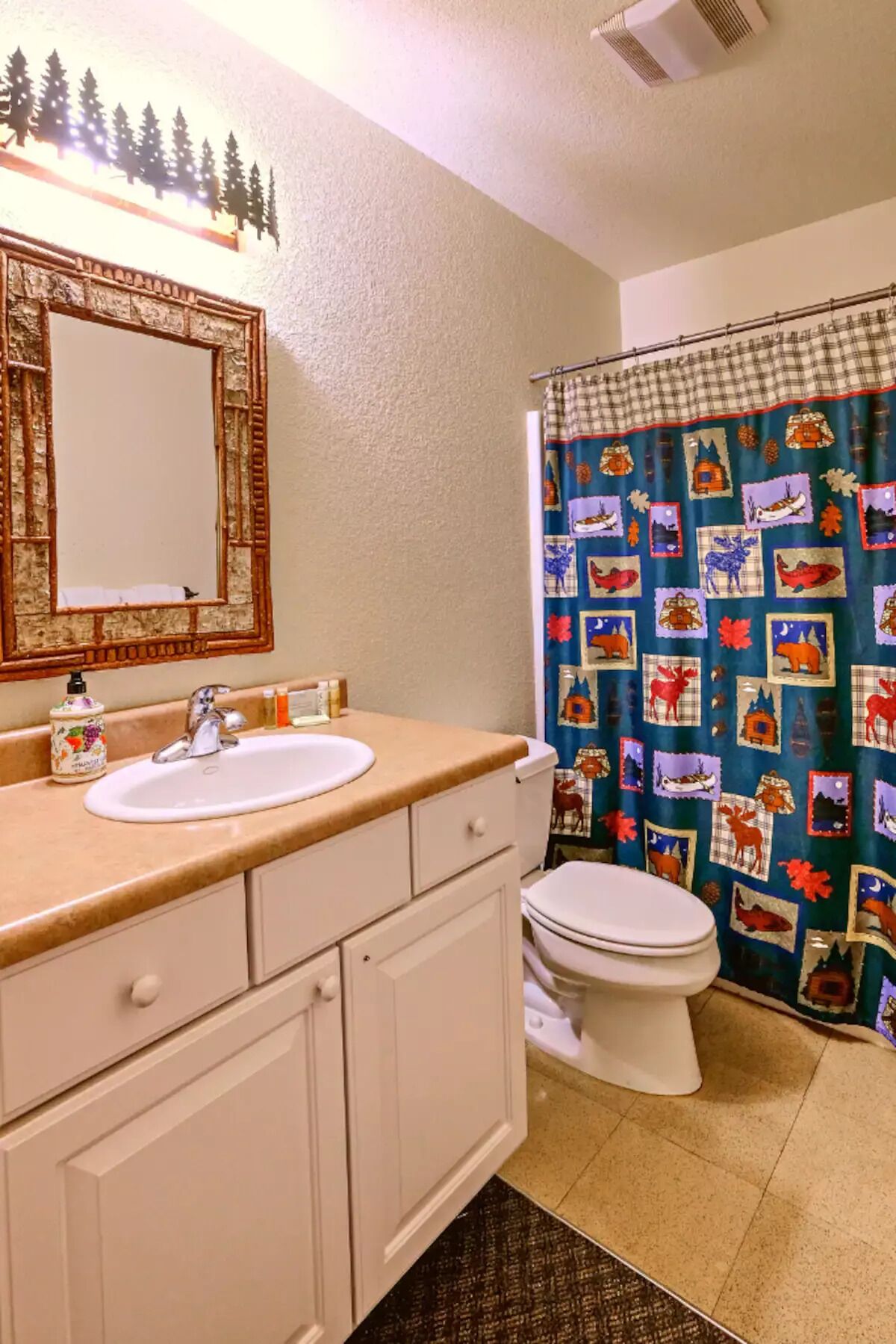 Beautiful Grand Lake Mountain Lodge